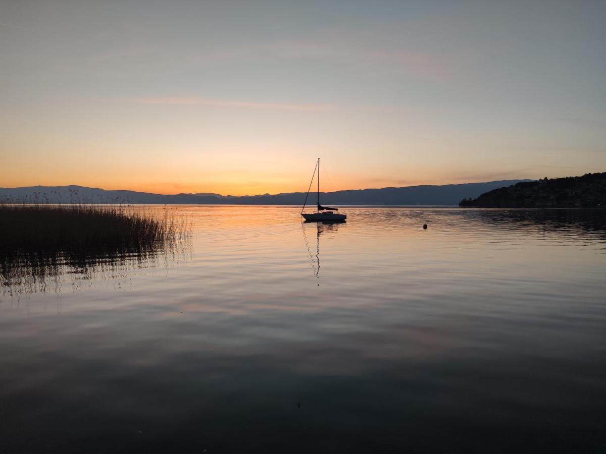 Ohrid Happy Apartments Ngoại thất bức ảnh